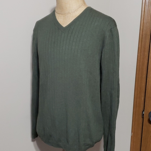 J.crew factory olive green ribbed sweater vneck - Picture 2 of 5